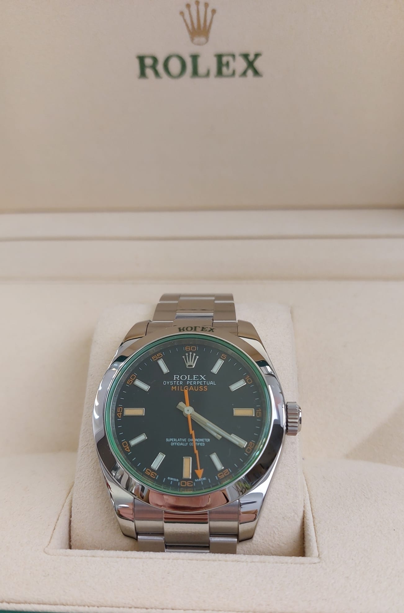 Milgauss nero on sale